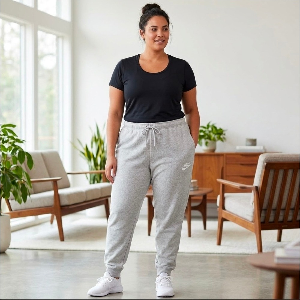 Nike Sportswear Essential Fleece Joggers Gray Heather 3X Plus Size Sweatpants